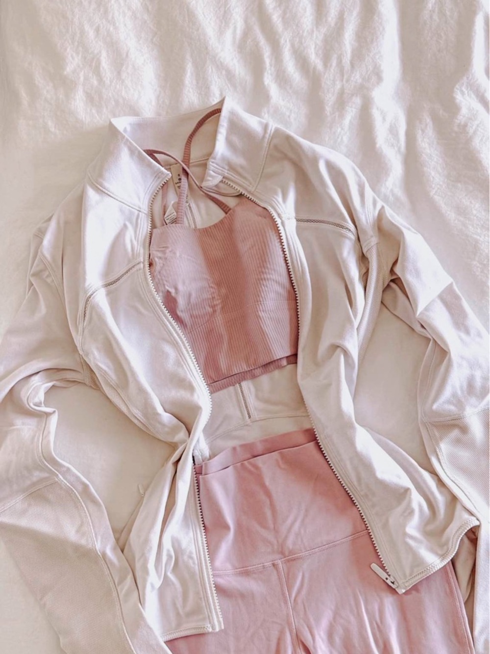 Lululemon Women's Ribbed Crop Tank & Zip Jacket Set - Blush Pink